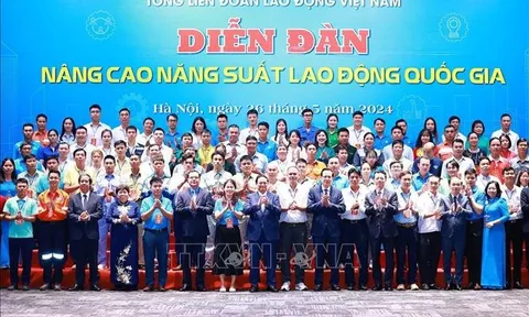 Chú trọng đào tạo để cung ứng nguồn nhân lực chất lượng cao​