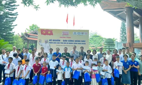 Tạp chí điện tử Nhân lực Nhân tài Việt thăm khu di tích lịch sử ATK Định Hoá, nơi thành lập Hội Nhà báo Việt Nam