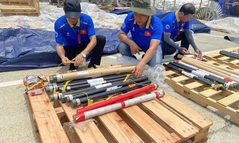 Khẩn trường chuẩn bị cho đêm mở màn Lễ hội pháo hoa quốc tế Đà Nẵng 2024