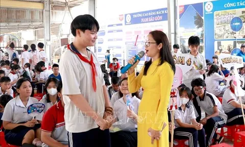 TP. Hồ Chí Minh định hướng nghề nghiệp cho trên 3.000 học sinh khối lớp 8, 9