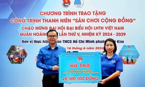 Trao tặng công trình “Sân chơi cộng đồng” cho thanh thiếu nhi và người dân chung cư CT3 - Bắc Linh Đàm