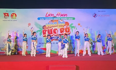 Sôi động “Mùa hè rực rỡ” cùng những vũ công nhí