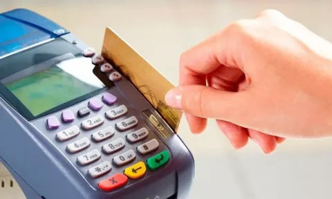 Bốn trường hợp bị phong tỏa tài khoản thanh toán từ 1/7/2024