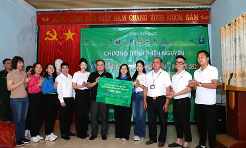 Ấn tượng hành trình thiện nguyện 'Thắp sáng vùng biên' năm 2024