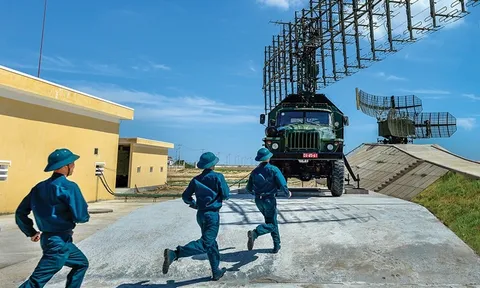 Mô hình quốc phòng theo phân cấp quản lý