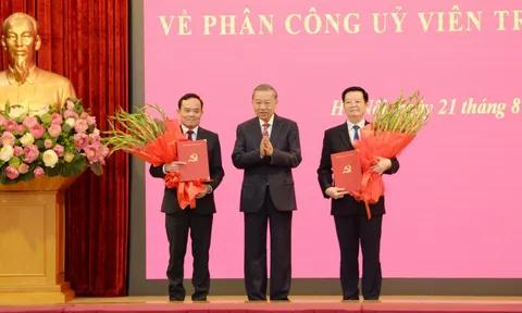 Bộ Chính trị phân công Trưởng Ban Kinh tế Trung ương và Trưởng Ban Dân vận Trung ương