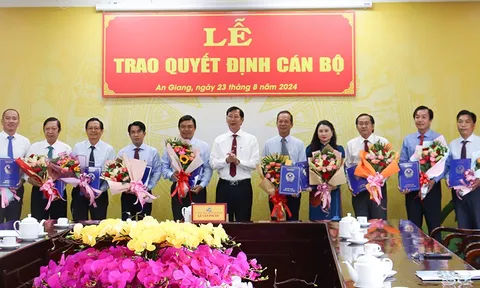 Luân chuyển, chỉ định nhân sự mới tại An Giang và Tây Ninh