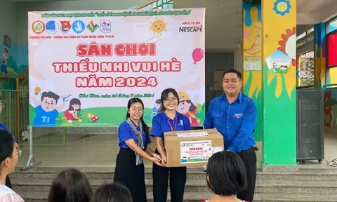 Nestlé Việt Nam trao tặng gần 200.000 phần quà hỗ trợ học sinh, sinh viên trên cả nước