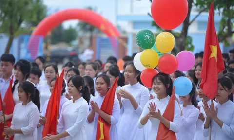Cả nước hân hoan trong “Ngày hội toàn dân đưa trẻ đến trường”