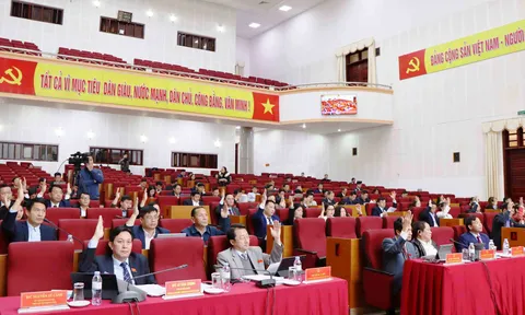 Lai Châu bế mạc Kỳ họp thứ hai mươi lăm, HĐND tỉnh khóa XV