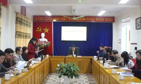 Đoàn khảo sát Ủy ban Văn hóa, Giáo dục của Quốc hội làm việc với các trường học trên địa bàn tỉnh Lào Cai