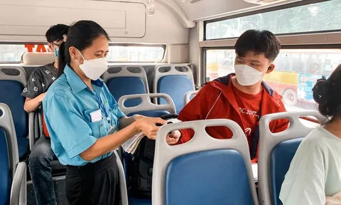 Hà Nôi: Dôi dư 4.000 nhân viên khi triển khai vé điện tử