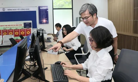 Hà Nội phân công lãnh đạo phụ trách 126 xã, phường mới