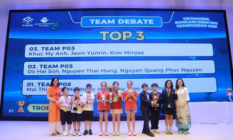 Chung kết toàn quốc giải đấu tranh biện Tiếng Anh khép lại đầy bất ngờ