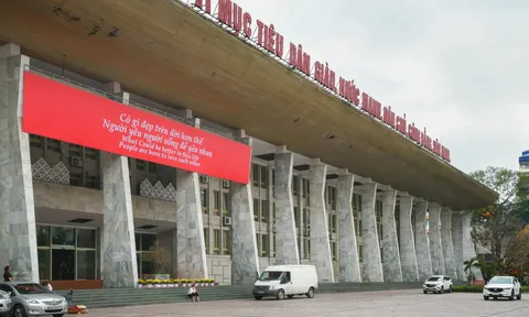 Hà Nội huy động trụ sở công, trường học làm bãi gửi xe phục vụ Quốc khánh 2/9