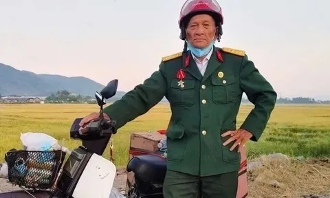 Cựu chiến binh 75 tuổi âm thầm giấu vợ chạy xe máy ra Hà Nội xem diễu binh