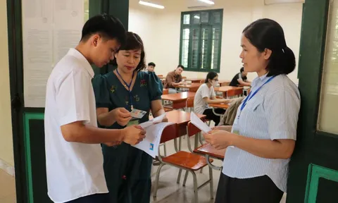 Lấy ý kiến bỏ xét tuyển học bạ từ năm 2026