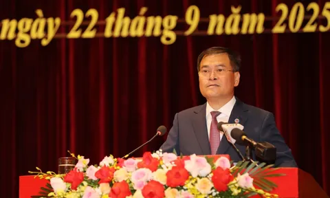 Ông Bùi Văn Khắng là tân Chủ tịch tỉnh Quảng Ninh