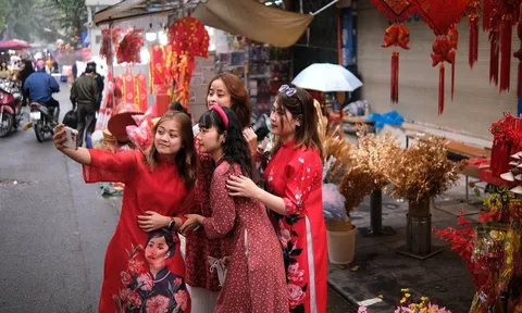 Công chức và người lao động có thể được nghỉ 9 ngày dịp Tết Nguyên đán 2026