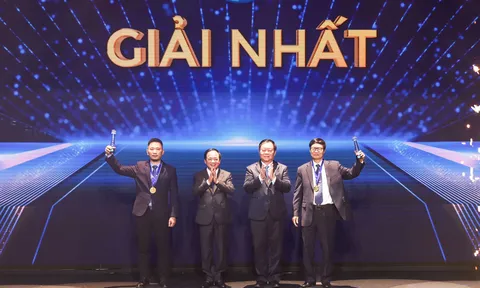 Vinh danh tác phẩm xuất sắc tại Cuộc thi ảnh nghệ thuật quốc gia “Tổ quốc bên bờ sóng” lần III
