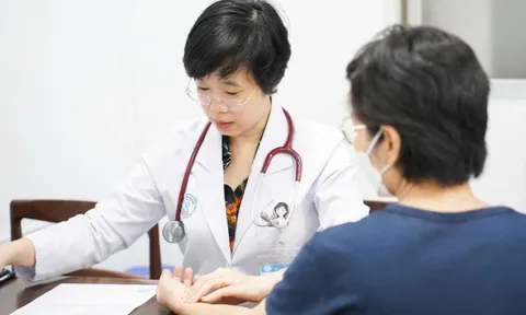 Nữ bác sĩ vẽ bản đồ tim cứu những trái tim kiệt sức