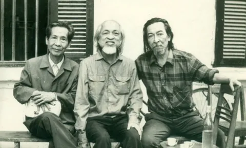 Hoàng Trung Thông: Nhà thơ xứ Nghệ và dấu ấn 10 năm lãnh đạo Viện Văn học (Phần 2 và hết)