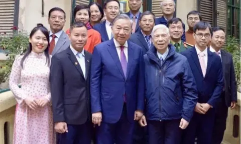 Tự hào về một ngôi làng có 12 đại biểu Quốc hội trong suốt 8 thập kỷ