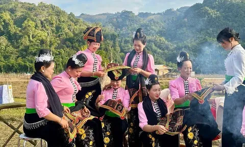 Ngày hội xuân Sam Mứn – không gian hội tụ sắc màu văn hóa các dân tộc