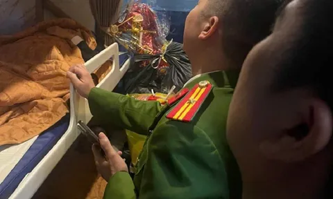 Giải cứu thiếu nữ bị "bắt cóc online"