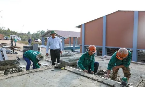 Từ công trường vùng biên đến ngôi trường của niềm tin