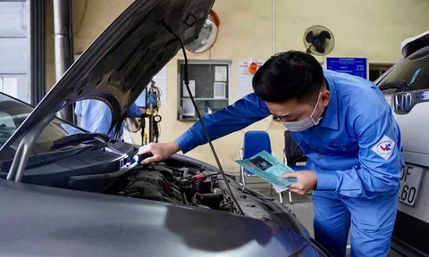 Từ 1/3, ô tô sẽ được cấp giấy chứng nhận kiểm định điện tử, tiến tới bỏ tem dán từ năm 2027