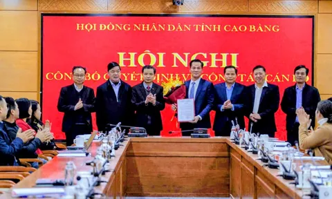 Bổ nhiệm nhân sự lãnh đạo mới tại Quảng Ninh, Cao Bằng