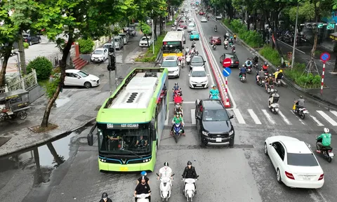 Hà Nội tính toán mở rộng phạm vi miễn phí xe buýt thu hút người dân sử dụng