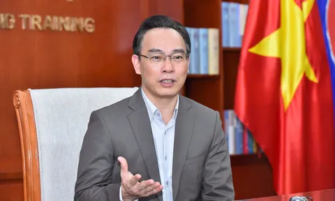 Chân dung tân Bộ trưởng Bộ Giáo dục và Đào tạo Hoàng Minh Sơn