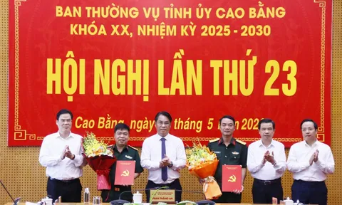 Điện Biên, Cao Bằng công bố các quyết định của Ban Bí thư về công tác cán bộ