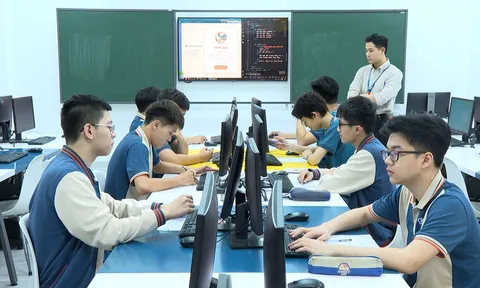 Tuyển sinh 2026: Học sinh tăng tốc lựa chọn ngành học gắn với công nghệ và dữ liệu