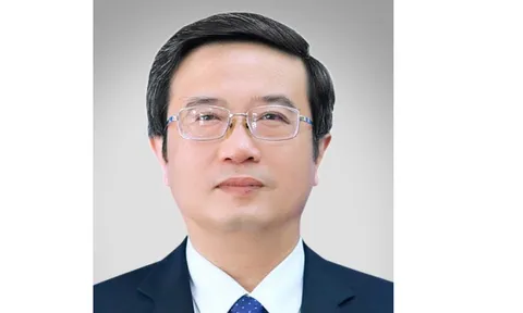 Giáo sư, Tiến sĩ Nguyễn Vũ Quốc Huy được giao quyền Giám đốc Đại học Huế
