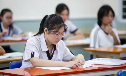 Kỳ thi tốt nghiệp THPT 2026 đối mặt áp lực số lượng thí sinh sau sáp nhập địa giới 