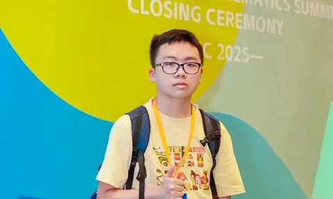 Tấm Huy chương vàng đặc biệt của Việt Nam tại Olympic Toán Châu Á