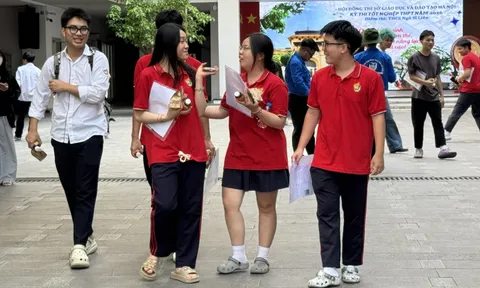 Bộ GD&ĐT thông tin tiến độ chấm thi tốt nghiệp THPT 2026