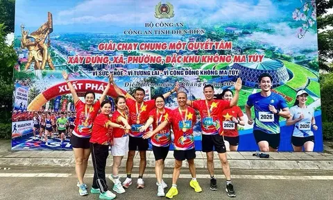 Hơn 2.000 người tham gia giải chạy vì mục tiêu xây dựng xã, phường, đặc khu không ma túy tại Điện Biên