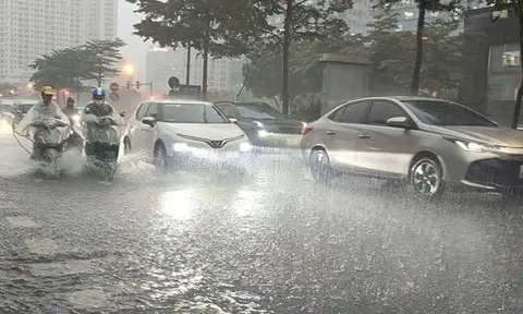 Miền Bắc bước vào đợt mưa dông kéo dài, cảnh báo xảy ra lũ quét, sạt lở đất
