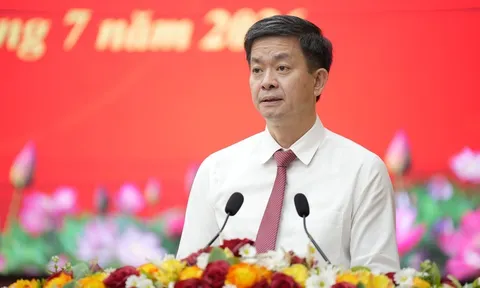 Bộ Chính trị điều động, phân công ông Lê Quang Tùng giữ chức Bí thư Tỉnh uỷ An Giang