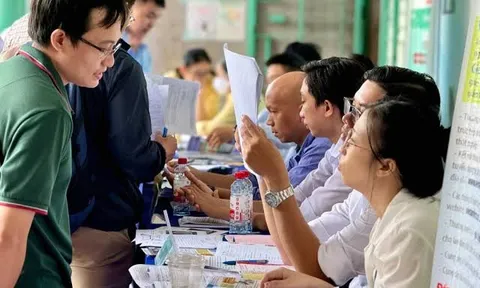 Bộ Y tế đề xuất phổ cập kiến thức chuẩn bị tuổi già từ tuổi 40