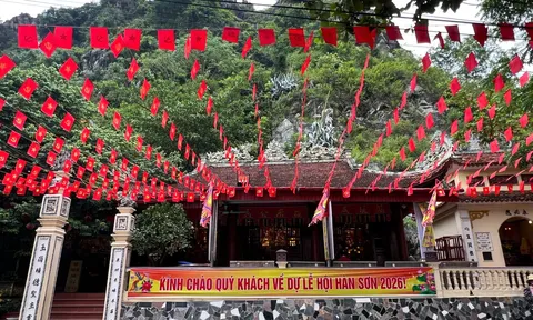 Thanh Hóa: Phát huy giá trị di sản văn hóa tâm linh Đền Chầu Đệ Tứ
