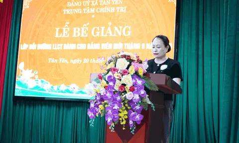 Trung tâm Chính Trị xã Tân Yên bế giảng lớp bồi dưỡng lý luận chính trị dành cho Đảng viên mới tháng 8 năm 2026 