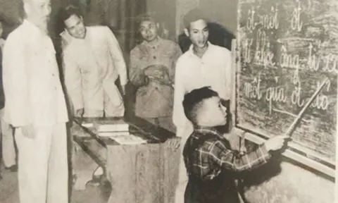 81 năm từ ngày phát động Bình dân học vụ đến hành trình phát triển đất nước