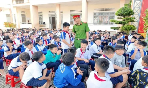 TPHCM lập mạng lưới phối hợp bảo vệ học sinh trước bạo lực học đường