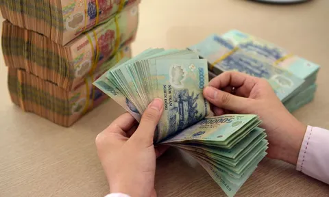 Bộ GD-ĐT siết việc thu, chi đầu năm học sau hàng loạt phản ánh
