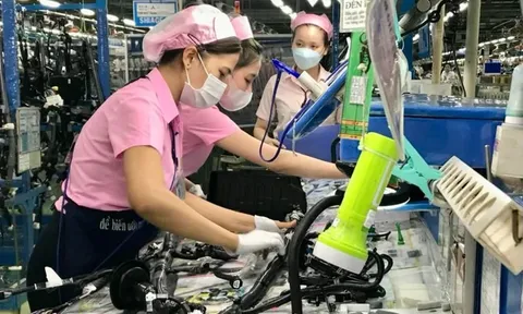 Kinh tế TPHCM tăng tốc, GRDP quý III đạt gần 10%